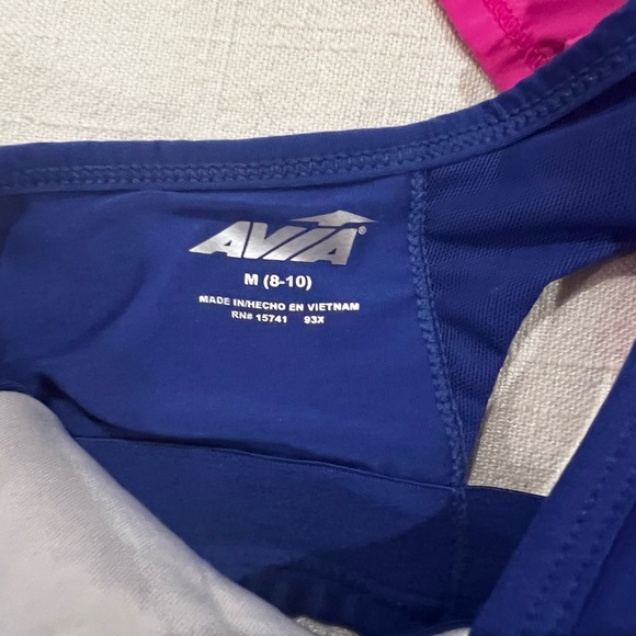 Workout top bundle - Picture 2 of 4